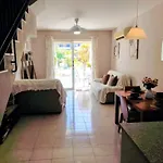 House C13 Ilios 2 Complex