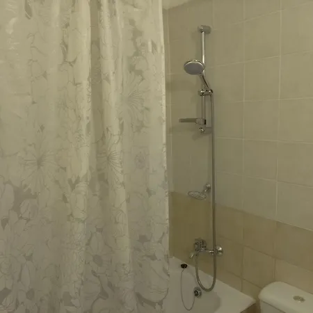 House C13 Ilios 2 Complex