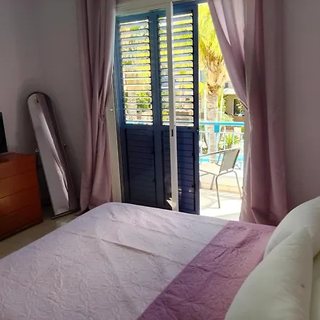 House C13 Ilios 2 Complex パ フォス