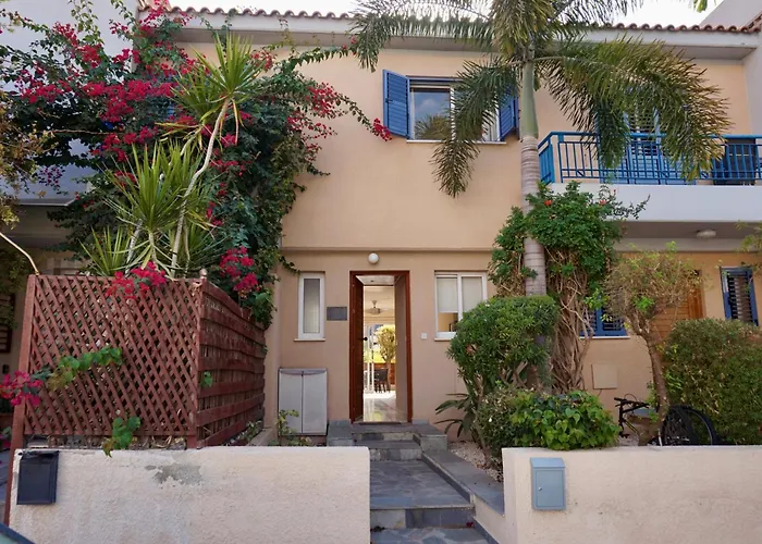 House C13 Ilios 2 Complex * パ フォス