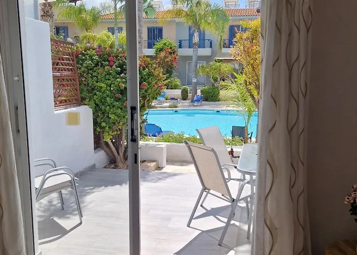 House C13 Ilios 2 Complex Feriehus Paphos