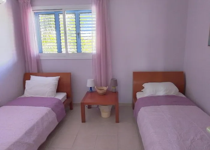 House C13 Ilios 2 Complex パ フォス