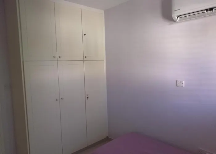 House C13 Ilios 2 Complex